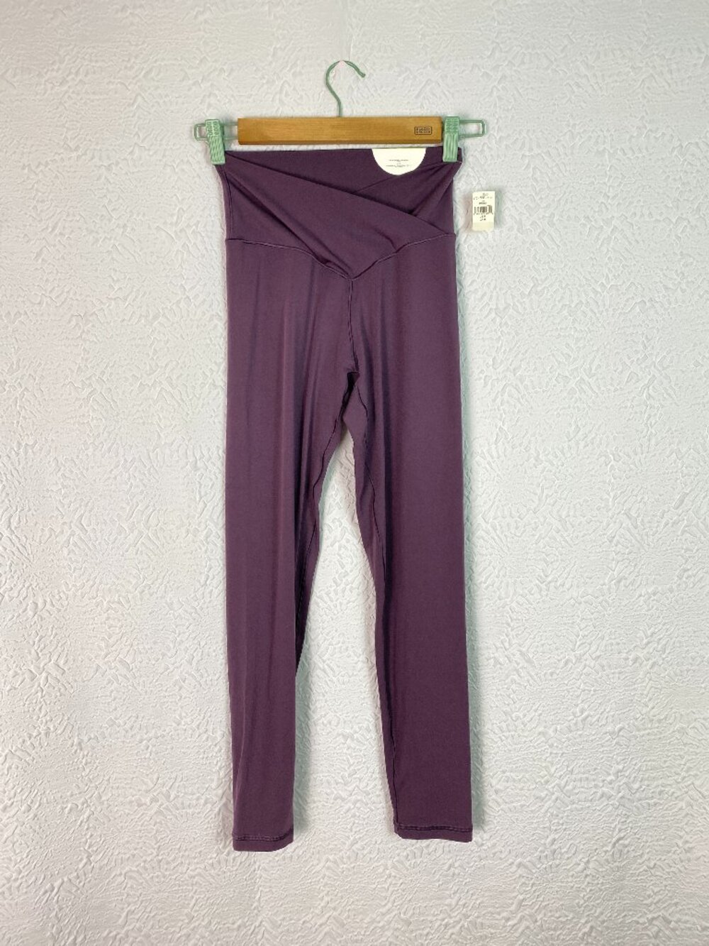 NWT OFFLINE by Aerie Real Me 7/8 High Rise Leggings Purple Medium